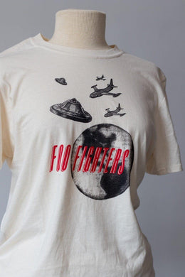 Foo Fighters: T-shirt - StitchStreet.com