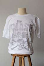 Load image into Gallery viewer, The Clash Skull &amp; Crossbones White T-shirt - StitchStreet.com
